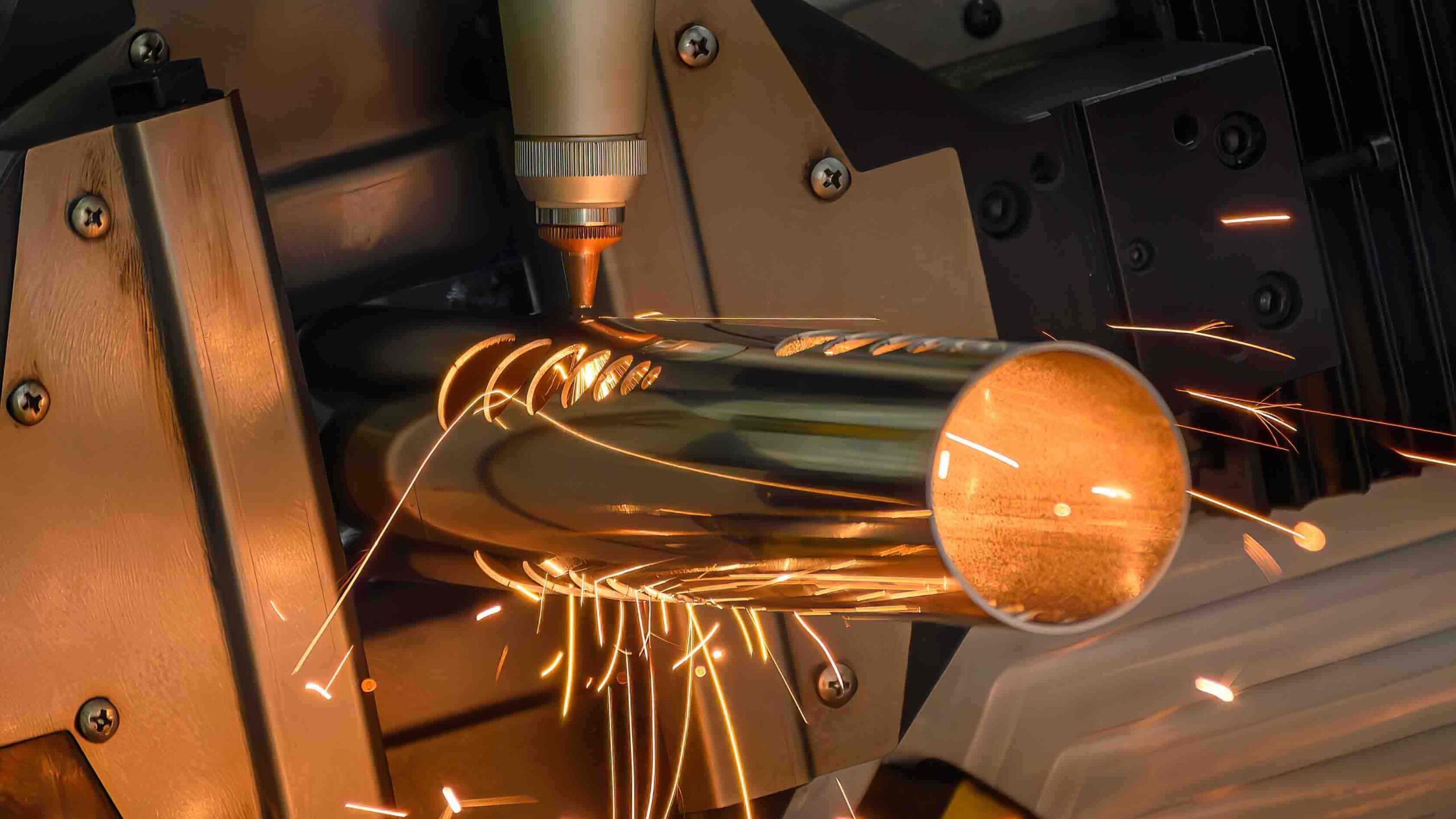 Tube pipe cutting machine